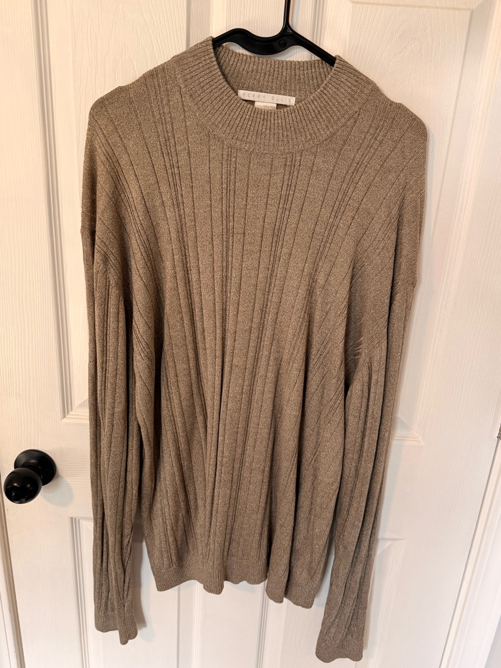 Perry Ellis Men's Ribbed Crewneck Sweater (silk & cotton blend)
